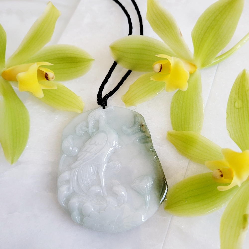 100% Genuine Certified Jadeite Handcarved Crane  Pendant NWT